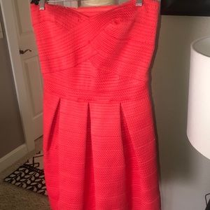 Express orange strapless dress w/ sweetheart front. New with tags